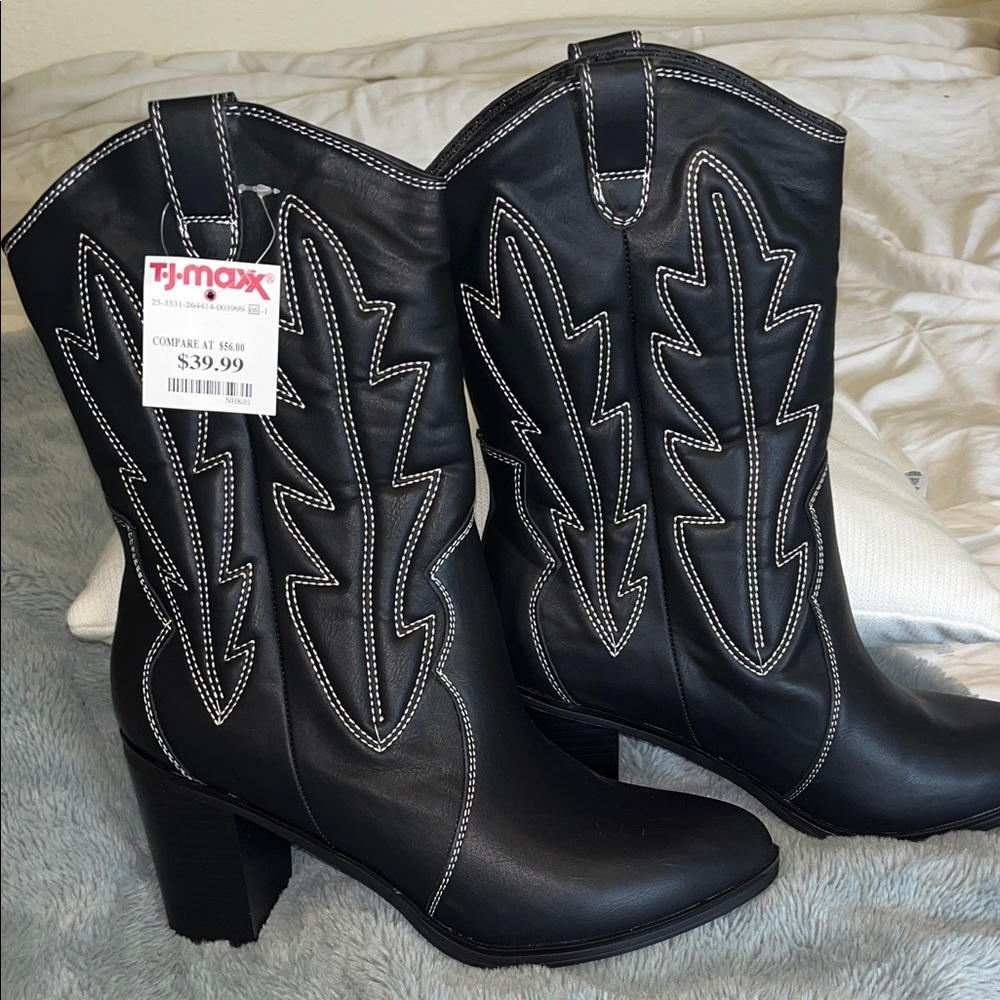 MIA Black Heeled Western Boots